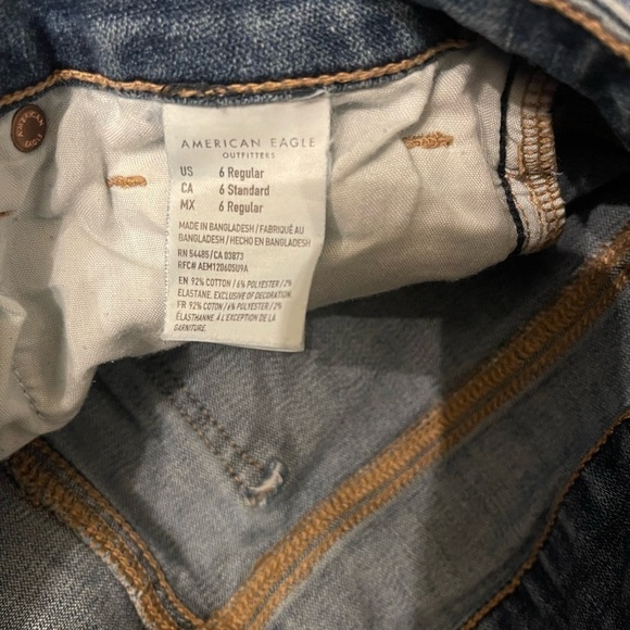 American Eagle Skinny Kick Jeans Size 6S - Picture 4 of 6